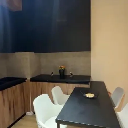Noir Oak - Modern In Orikum Vlorë